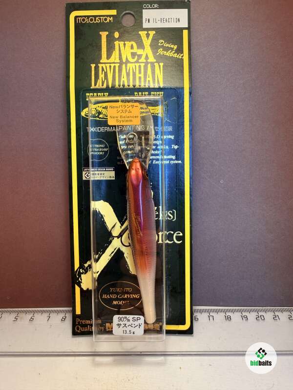 Leurre Megabass LIVE-X Leviathan 13,5g – Crankbait Neutre Pour Le Bass