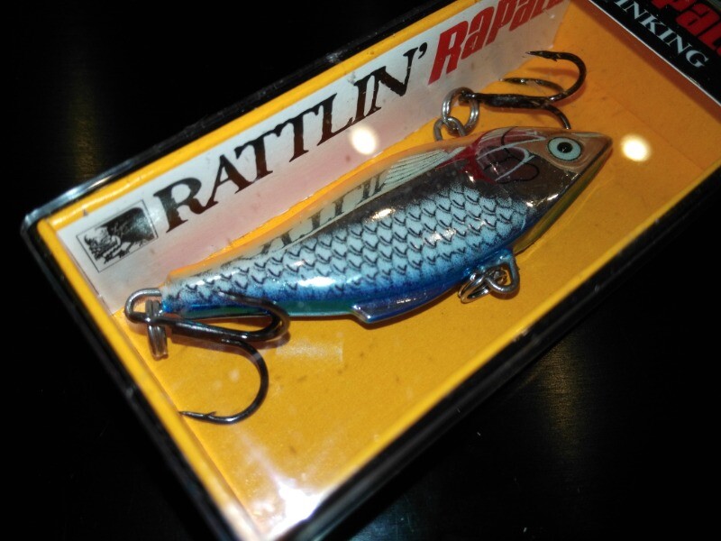 Бидбейтс рыбацкая барахолка новые товары. Rattlin Rapala rnr05-SB. Воблер Rattlin Rapala 05 SB. Раттлин Блю Блю. Воблер Rapala RNR-05 bg.