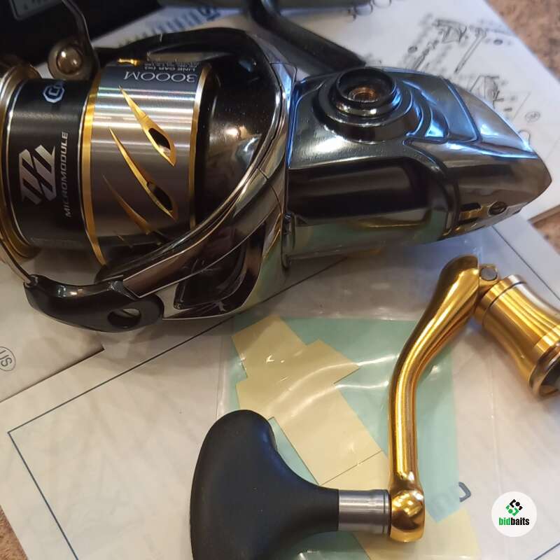 Купить Shimano 14 stella 3000hgm по цене 40000 руб.