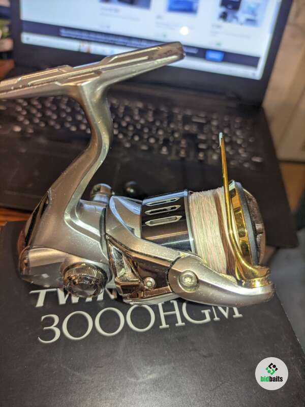 Купить Shimano 15 Twin Power 3000HGM по цене 25000 руб.