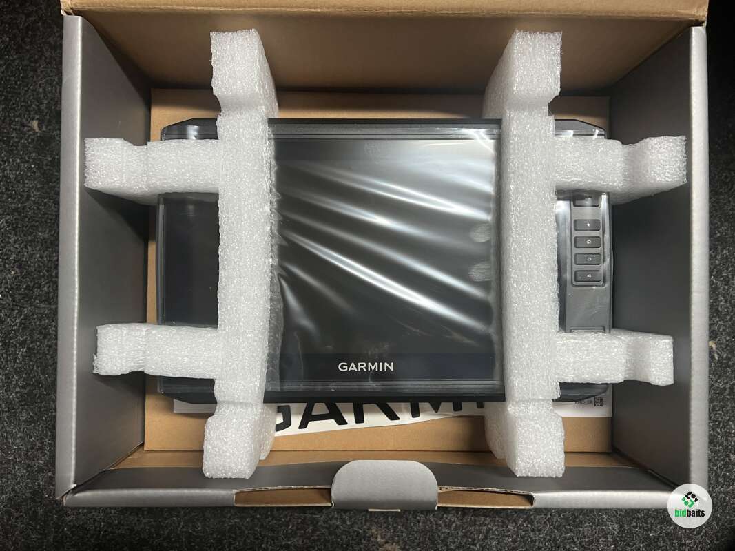 Купить Garmin Echomap UHD 93sv GT56 по цене 115000 руб.