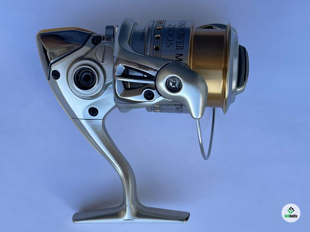 Купить Shimano 06 Twin Power Mg 2500S (JDM) по цене 18000 руб.