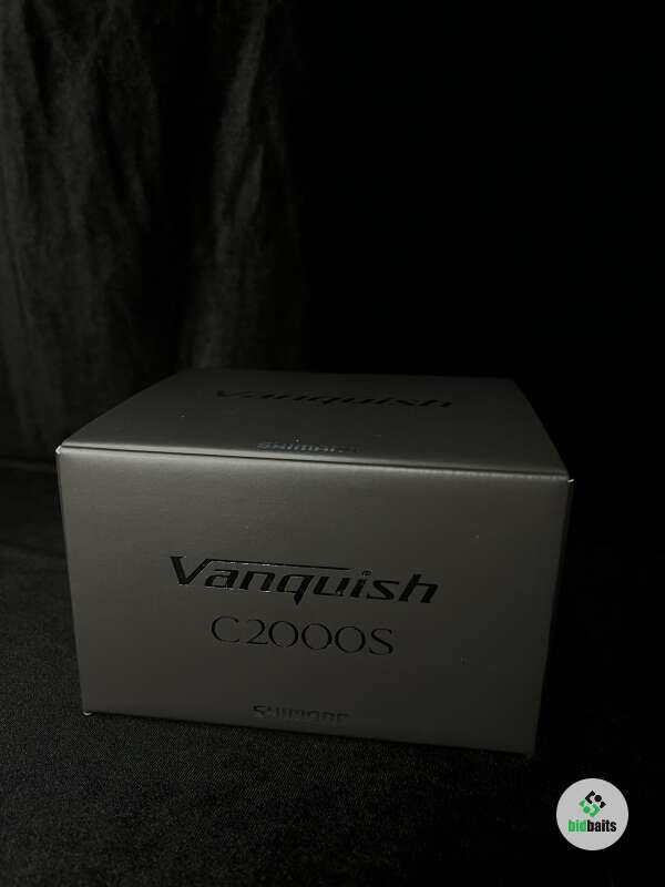 Купить Shimano 23 Vanquish C2000S по цене 41000 руб.