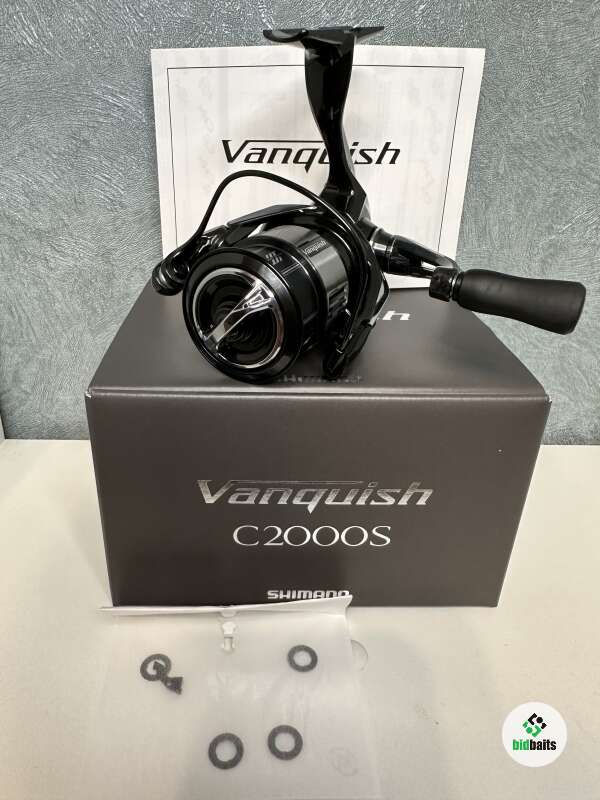 Купить Shimano Vanquish 23 C2000S по цене 42000 руб.