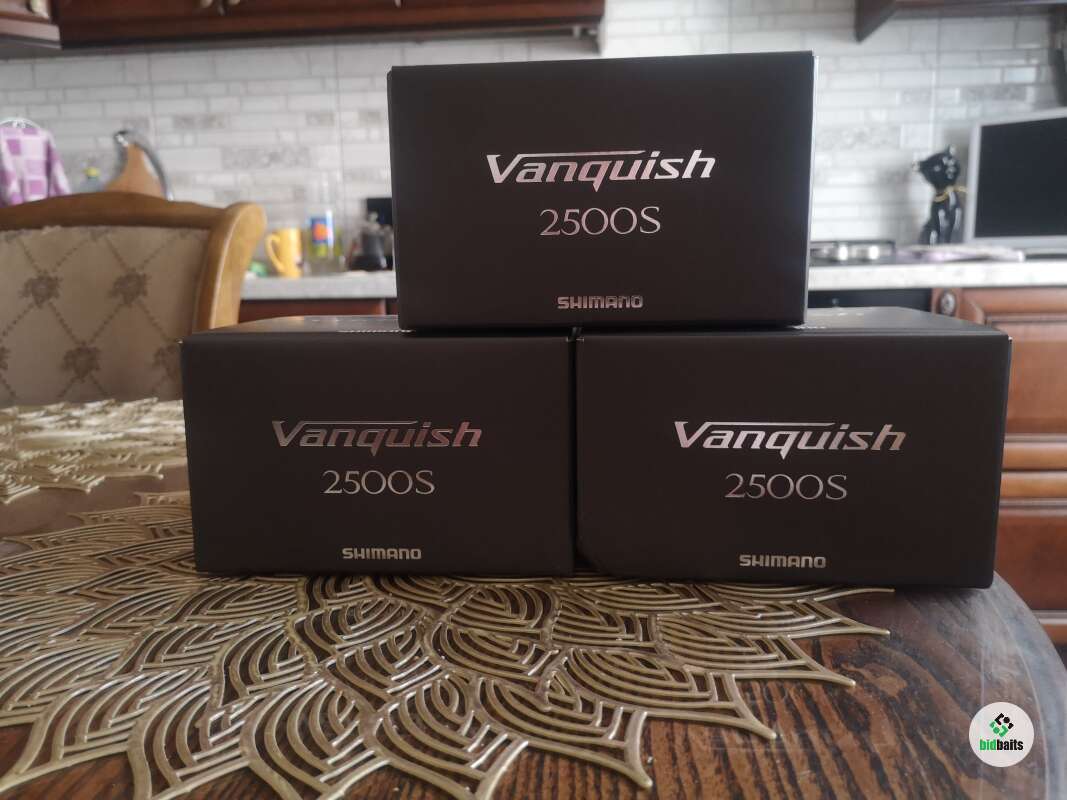 Купить Shimano 23 vanquish 2500S по цене 45000 руб.
