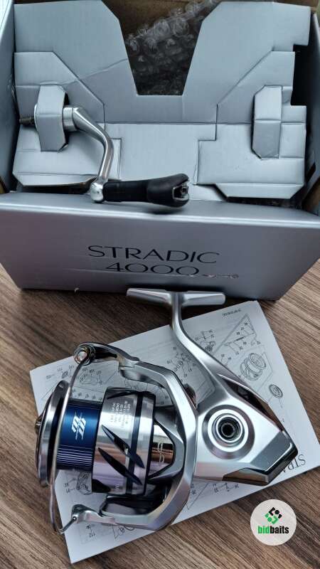 MOULINET TOUPIE SHIMANO Stradic CI4+ C2000HGS-B du Japon EUR 185,11 - FR