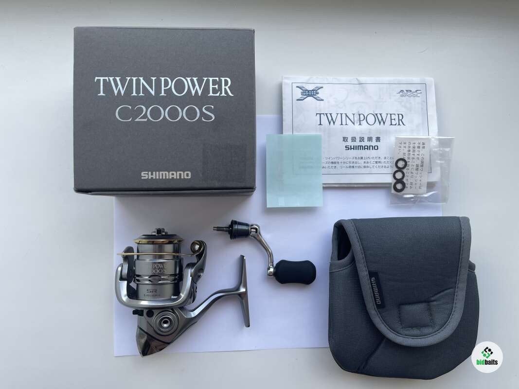 Moulinet Spinning Shimano Twin Power 11 C2000HGS - Presque Comme Neuf - Expédié Du Japon