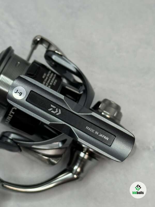 Купить Daiwa 24 Airity ST SF 2000SS-P по цене 43000 руб. Купить Daiwa 24 Airity ST SF 2000SS-P по цене 43000 руб.
