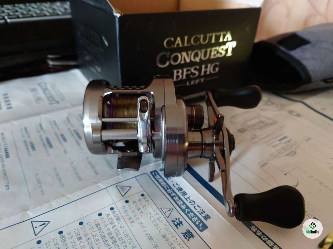 Купить Shimano Calcutta Conquest BFS HG 17 Left по цене 27000 руб.